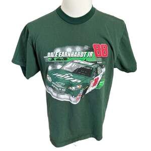Vintage 2008 Dale Earnhardt Jr #88 NASCAR Sprint Cup Race Schedule Green T-Shirt